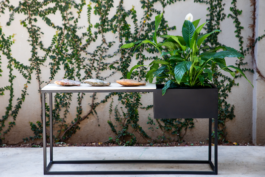 Slick Single Planter